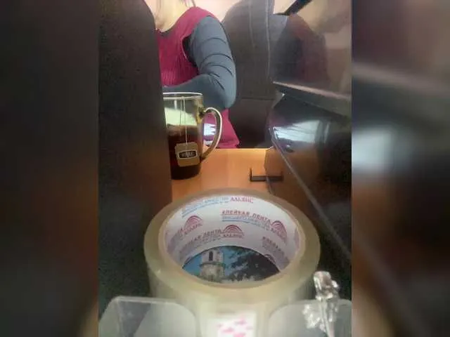 Offline Molii-Molii35 on BongaCams