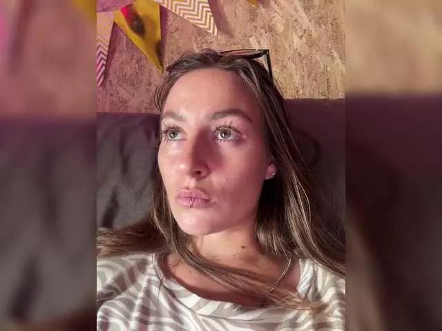 Molly69x from BongaCams