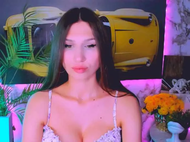 Offline Mollyinyourmind on BongaCams