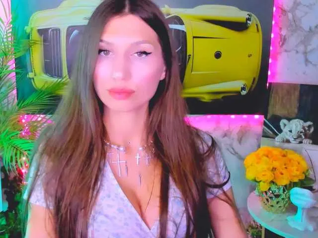 Offline Mollyinyourmind on BongaCams