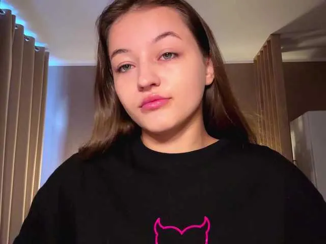 Offline MonaBucek on BongaCams