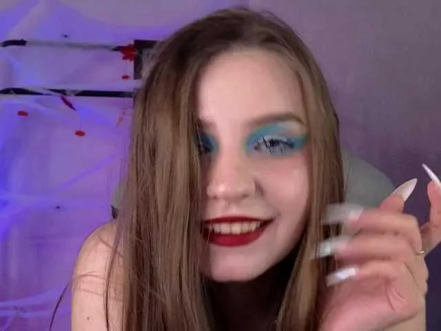 Offline monicaerotic on BongaCams