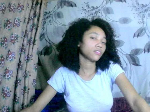 Freechat Monicaxa on BongaCams