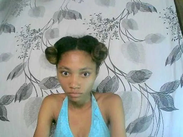 Freechat Monicaxa on BongaCams