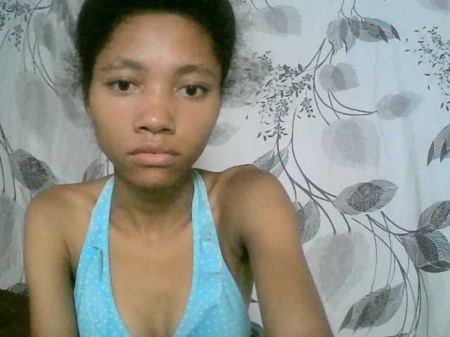 Freechat Monicaxa on BongaCams