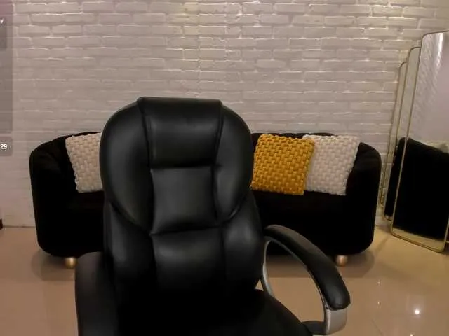 Offline MorganHicks on BongaCams