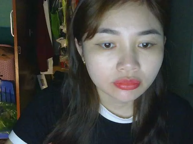 Offline nana7777 on BongaCams