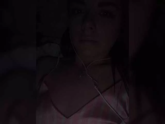 Offline Nata17-1 on BongaCams