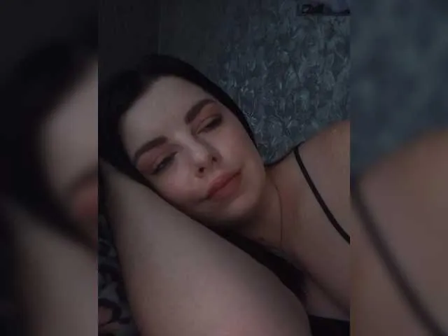 Offline Nata17-1 on BongaCams