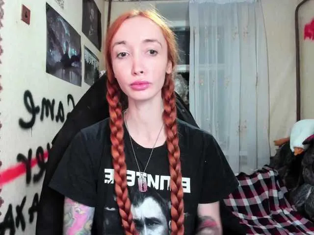 Offline Natali-Sweet on BongaCams