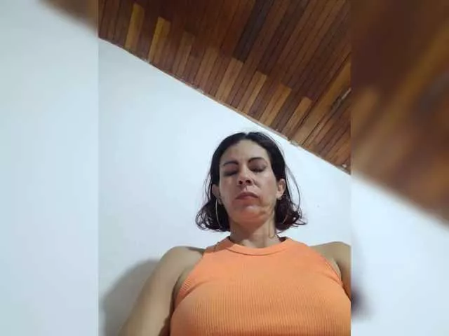 Offline Natalia1122 on BongaCams