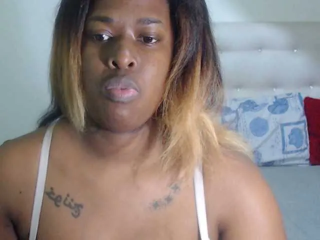 Offline Nathaly on BongaCams