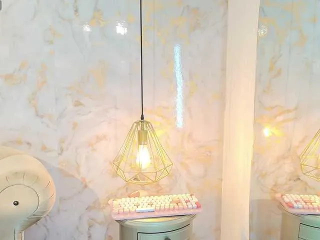 Offline nathamiller on BongaCams