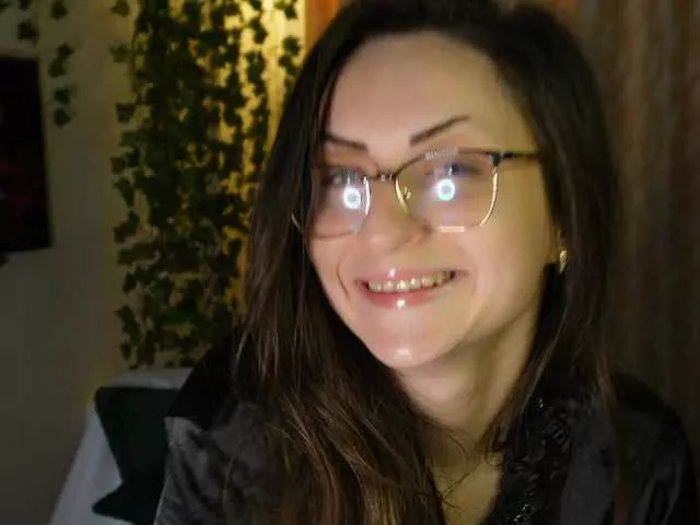 Freechat NaughtYHomemadE on BongaCams