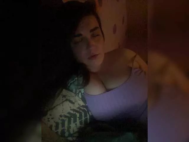 Offline Nelli-1 on BongaCams