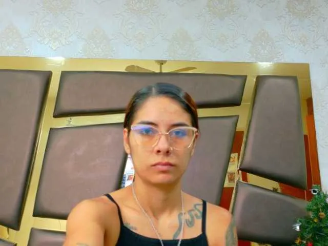 Offline NicoleEsposito on BongaCams