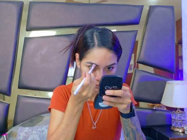 Offline NicoleEsposito on BongaCams