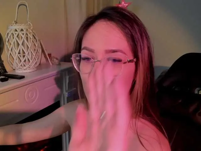 Offline NicoleIris on BongaCams