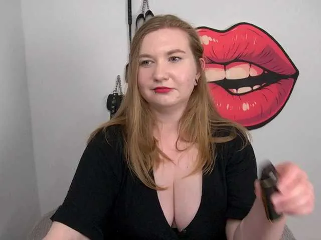 Offline NikkiWild on BongaCams