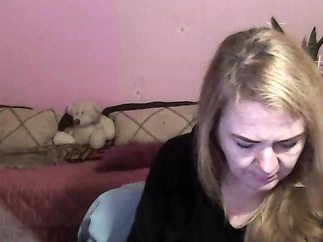 NinaKeil on BongaCams