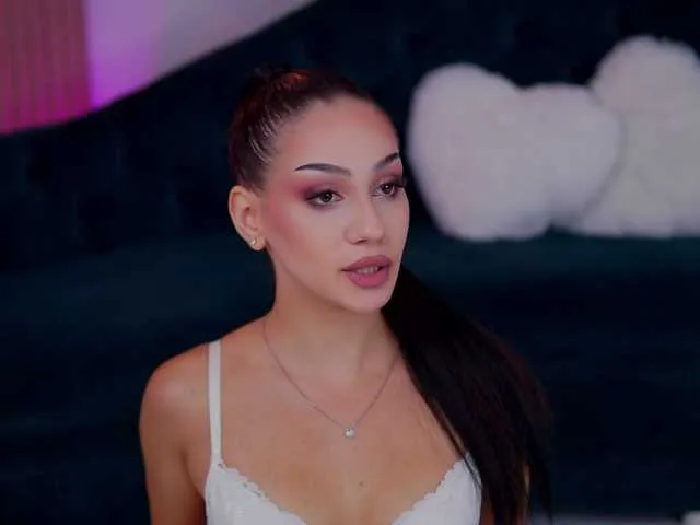 Offline NinnaVoss on BongaCams