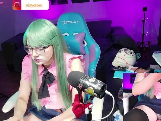 Offline Nixycrow11 on BongaCams