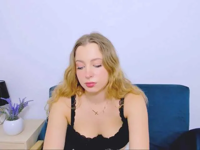 Offline NoahAngel on BongaCams