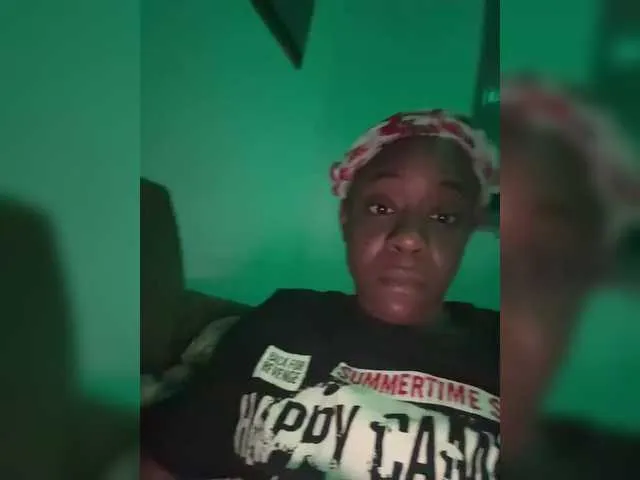 Offline Nofacenocasea on BongaCams