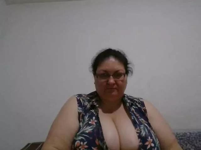 Nykyxo from BongaCams
