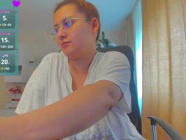 Offline O-Queen on BongaCams