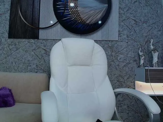 Freechat Octaviarouse on BongaCams