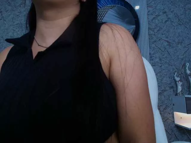 Freechat Octaviarouse on BongaCams