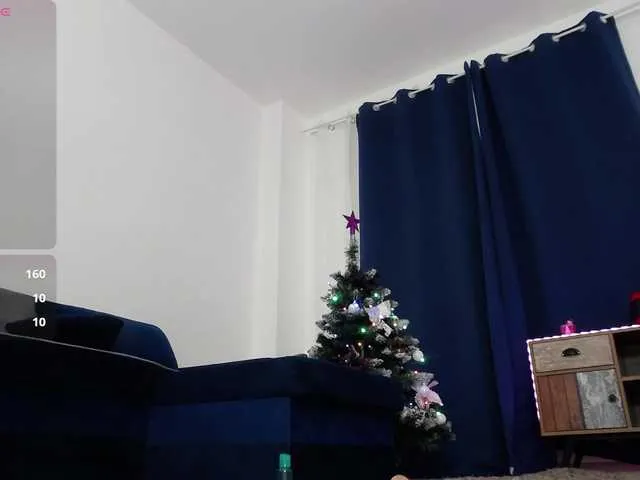 Offline OneHotDiamond on BongaCams