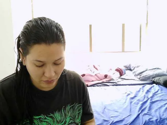 Offline onlyLuxas23 on BongaCams