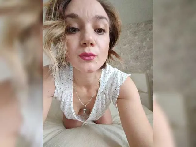 Offline Otpaxana on BongaCams