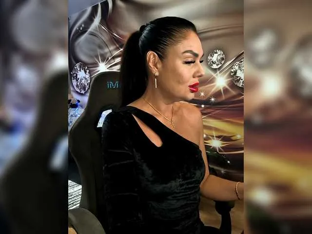 Offline Paniserca on BongaCams