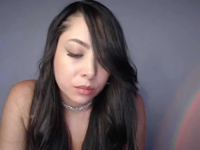 Offline paramo1 on BongaCams