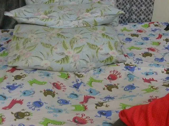 Offline Paris-Ess on BongaCams