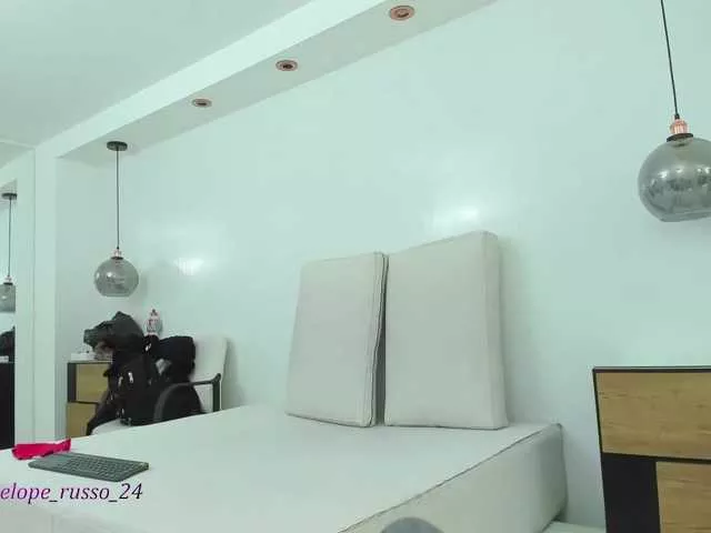 Offline PenelopeRusso on BongaCams