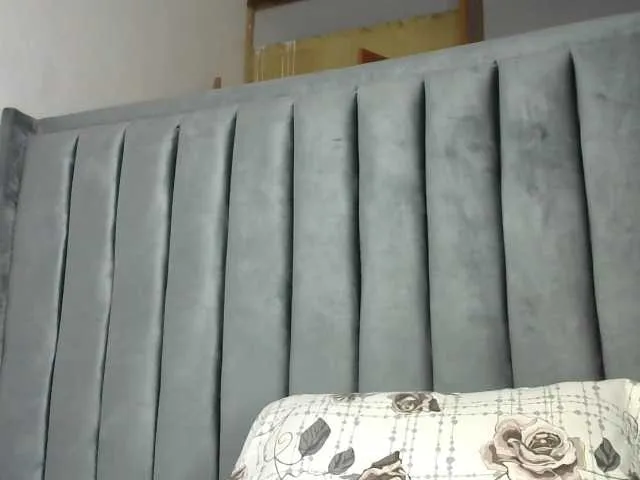 Offline Petite20 on BongaCams