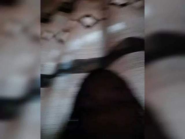 Offline Petitegoddess on BongaCams