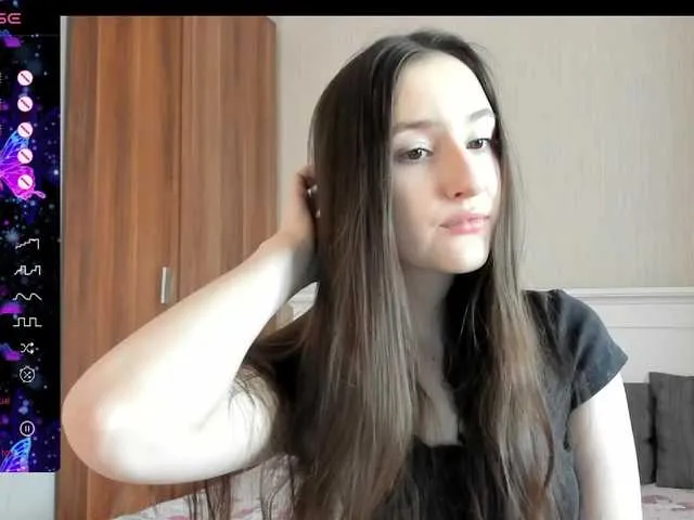 Offline pink-soda on BongaCams