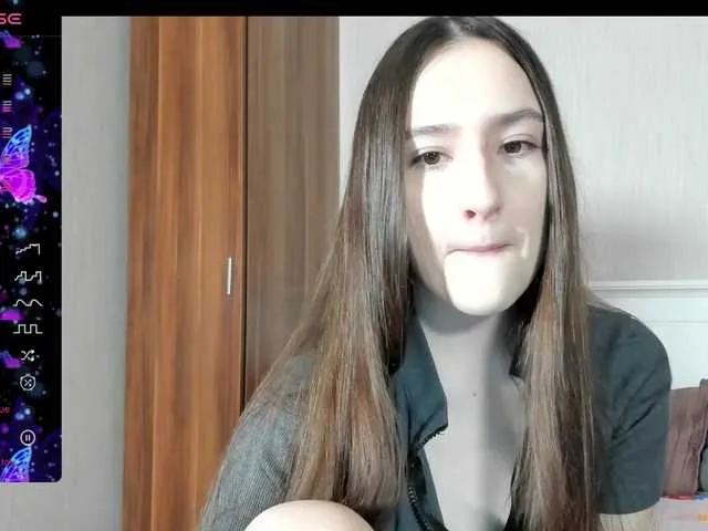 Offline pink-soda on BongaCams