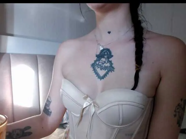 Offline Pizda-Drozda on BongaCams