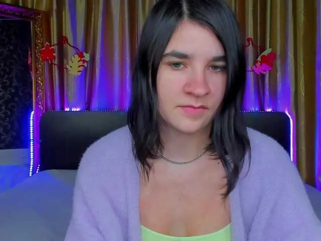 Offline Polly-Love on BongaCams