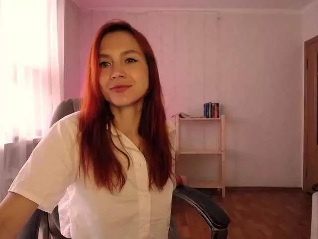 Polly-m from BongaCams