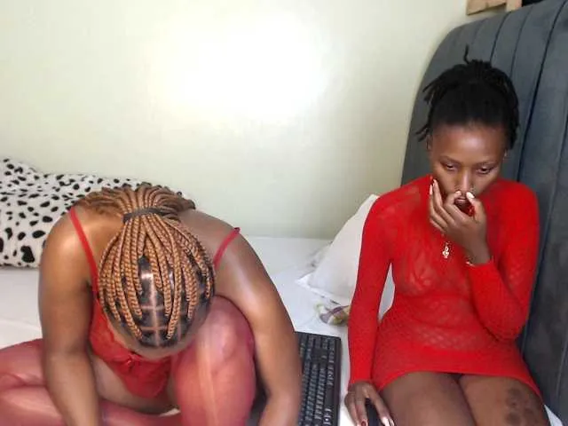 Offline pookiecandyy on BongaCams