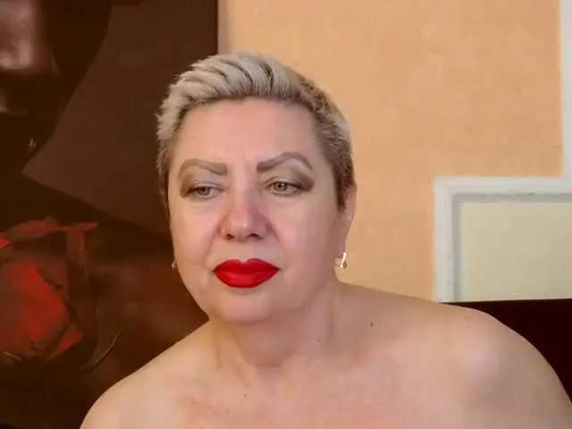 Offline PoshLadyx on BongaCams