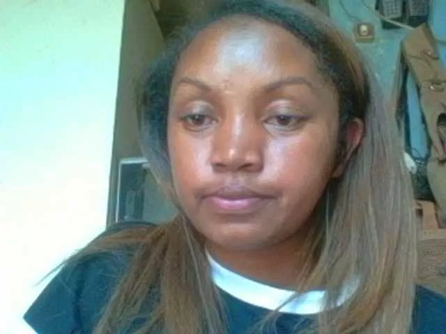 Offline pretty-ass on BongaCams