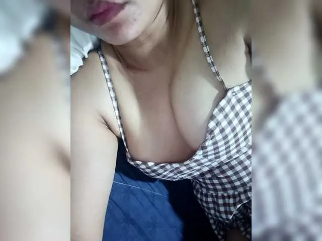 Freechat Pretty30 on BongaCams